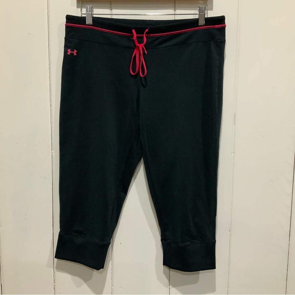 Under Armour Black Leggings with Pink Accents, Size Large